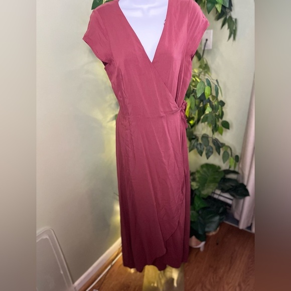 L*SPACE GOA Swim Maxi Wrap Dress Size Medium - Picture 4 of 10